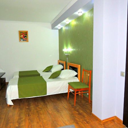 Hotel Sunny Tiflis Exterior foto